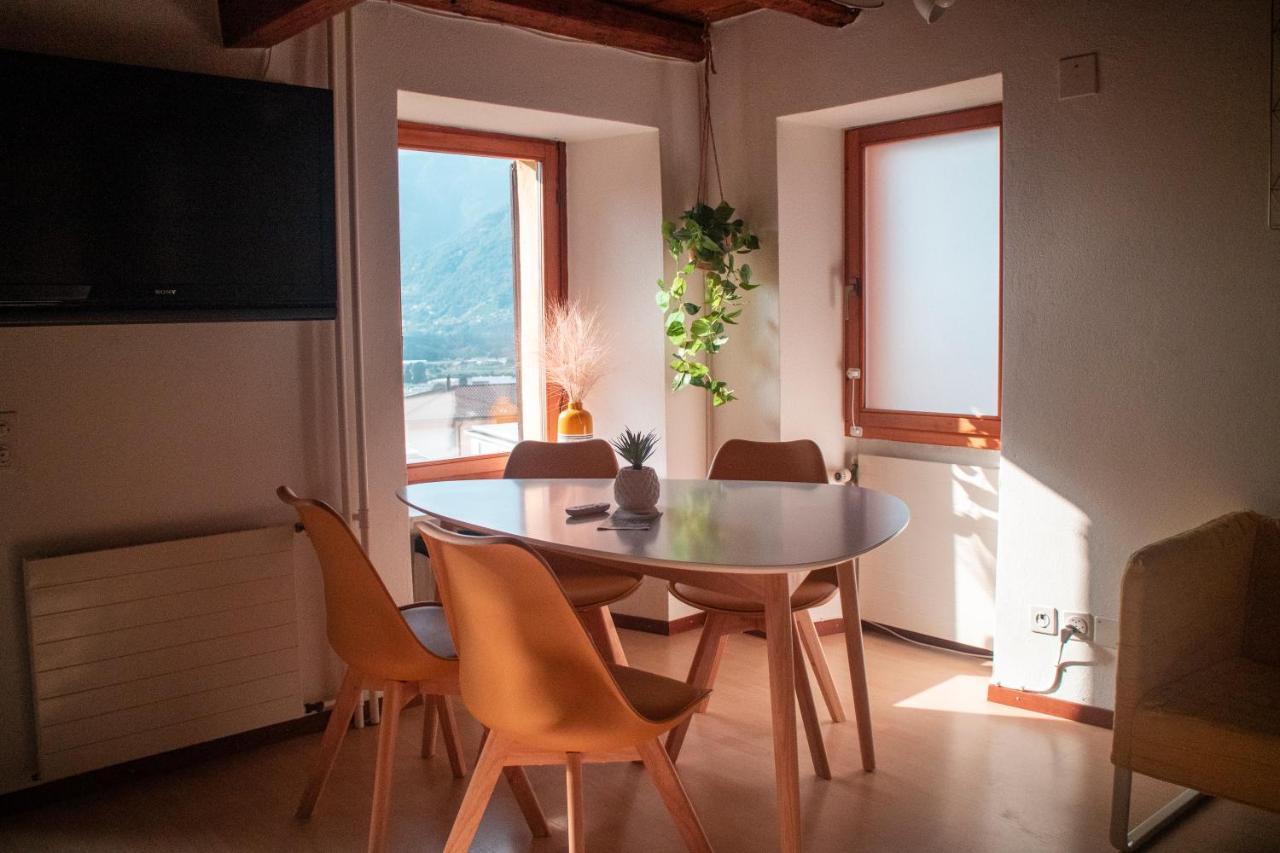 Wisteria House - Holiday Apartment Cadenazzo 외부 사진