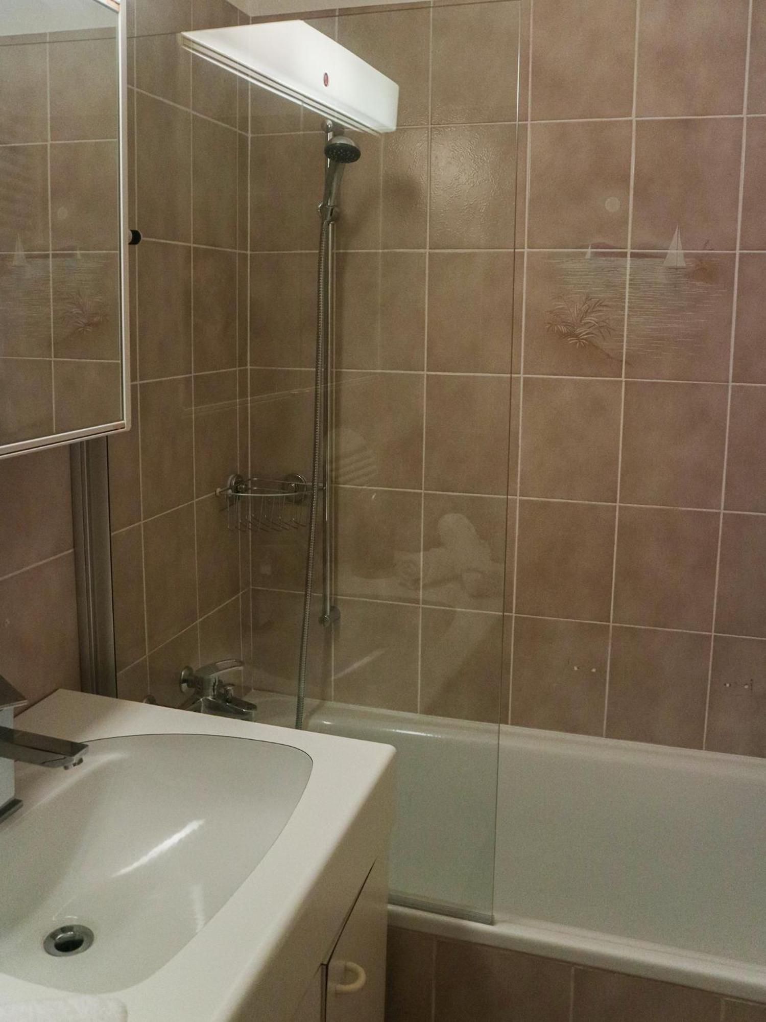 Wisteria House - Holiday Apartment Cadenazzo 외부 사진