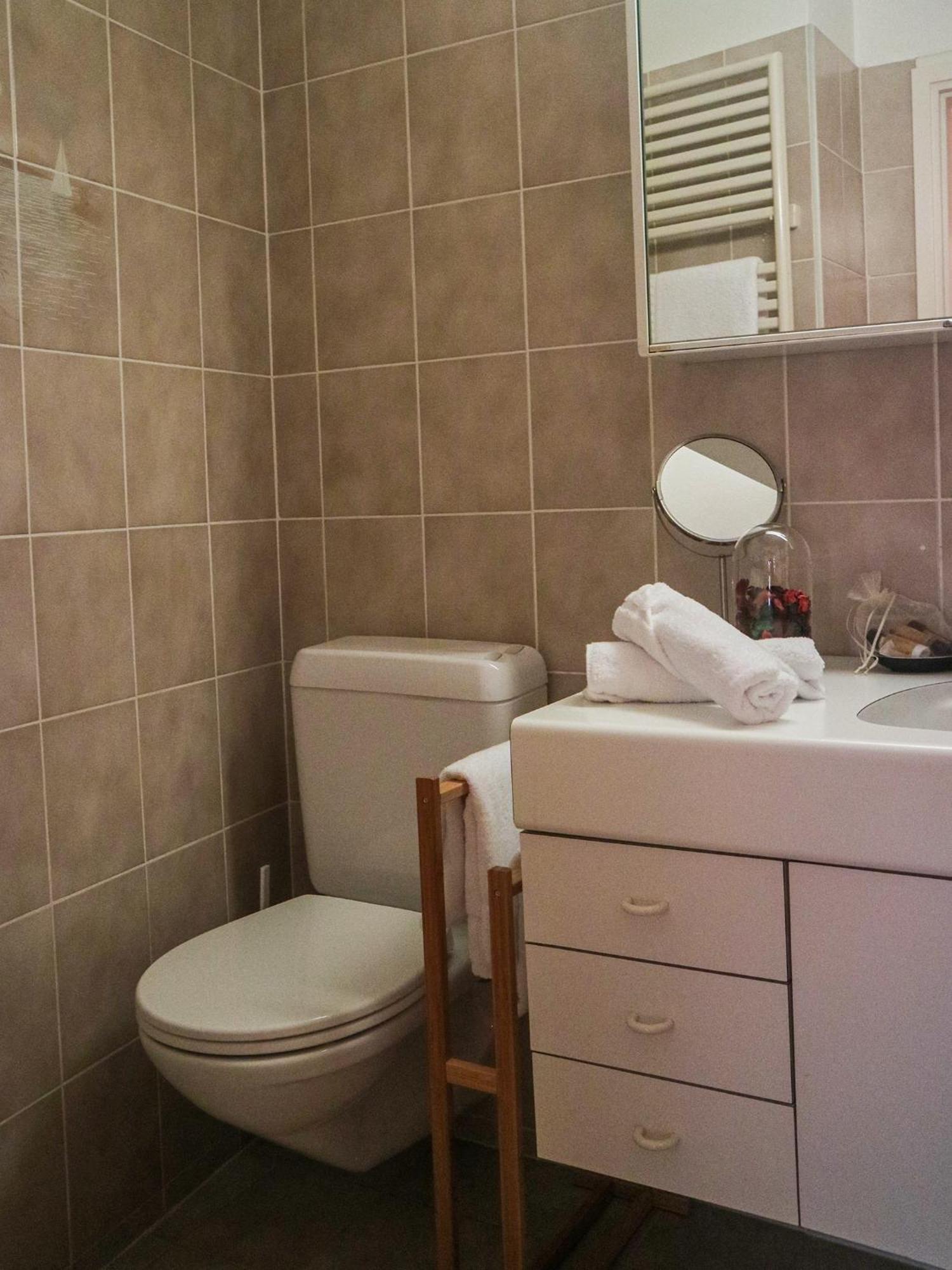 Wisteria House - Holiday Apartment Cadenazzo 외부 사진